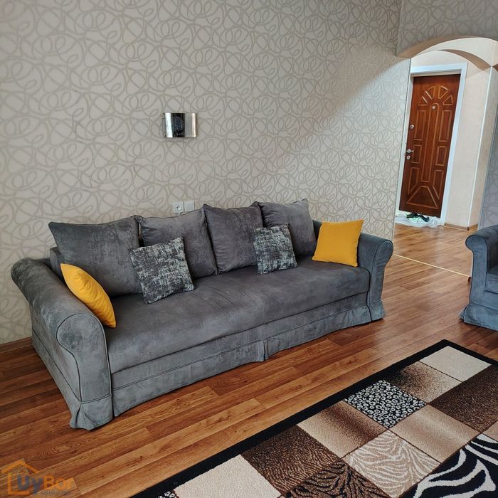 Продаю свою (без посредников) 3/8/9 на М. Риезий