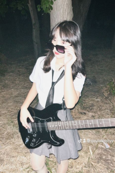 Электрогитар с комбиком