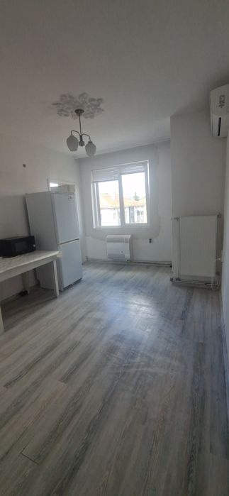 Продава се Четиристаен апартамент в Севлиево - 83 кв.м за 550 €/кв.м - Снимка #2