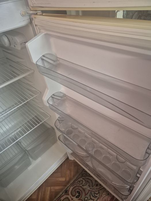 Продаю холодильник