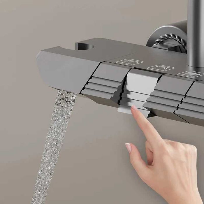 Термостатен душ с 4 функции и бутони тип "пиано"