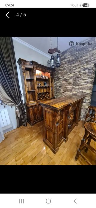 Бар домашний. Стойка и стулья