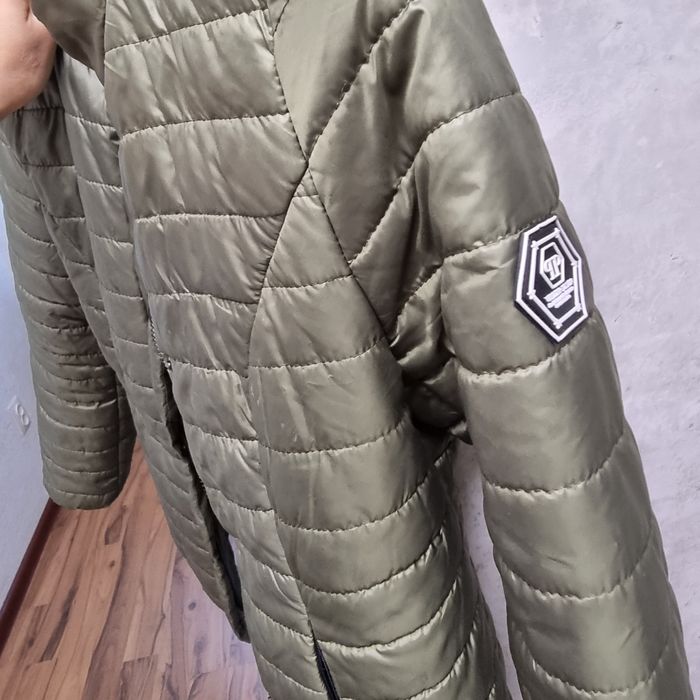 Срочно продам куртку