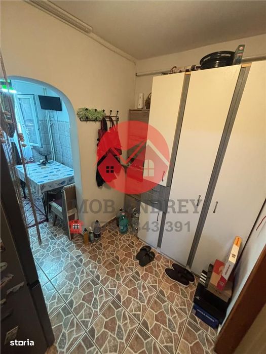 Apartament de inchiriat, mobilat si utilat complet