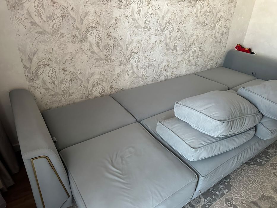 Диван расскладной для холла
