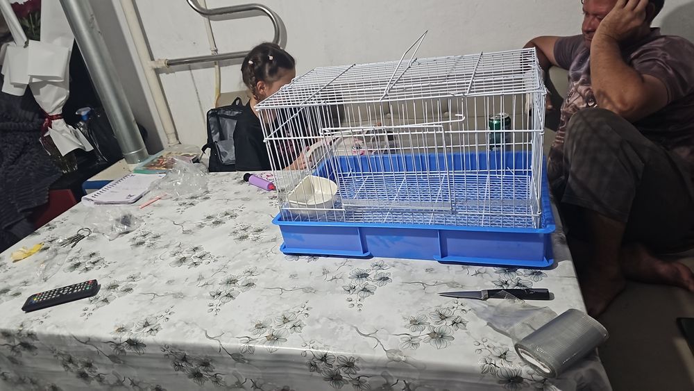Продам клетку новая