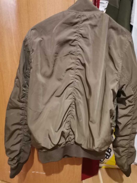 Бомбър яке дамско ежедневно с цип