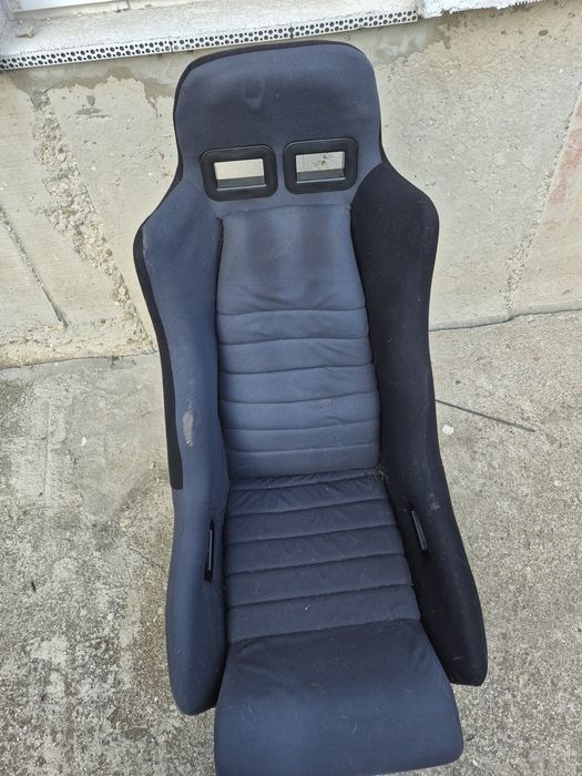 Спортна седалка тръбна