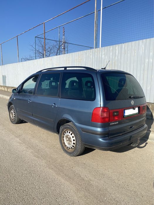 Volkswagen Sharan 1.8T GPL 7 Locuri