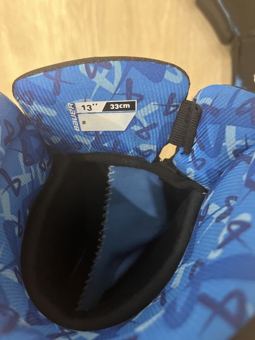 Краги новые.  Бауер. Писать на ватсап.