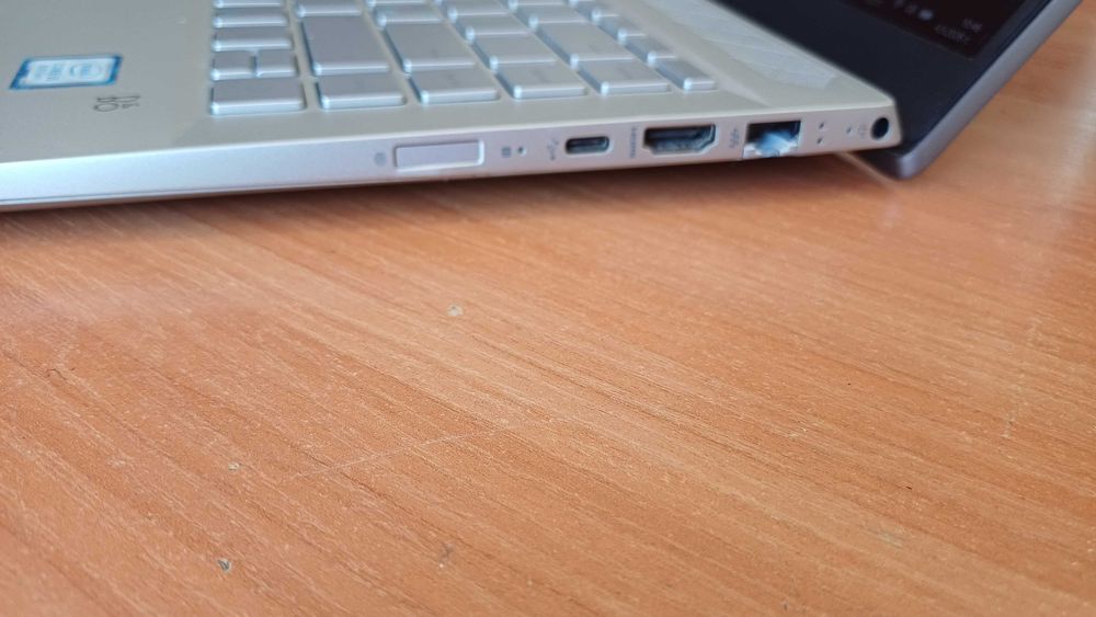 14' FHD IPS HP Core™ i5-8265U/Nvidia MX250-2GB/256GB SSD/8GB RAM - отлична батерия