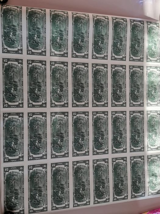 2 долара нерязан лист