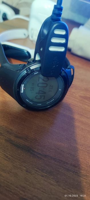 Спортивные часы Suunto ambit 2