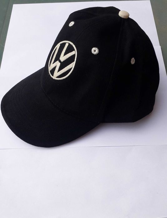 шапка с козирка Мерцедес Mercedes,  Фолкс Ваген Volks Wagen супер