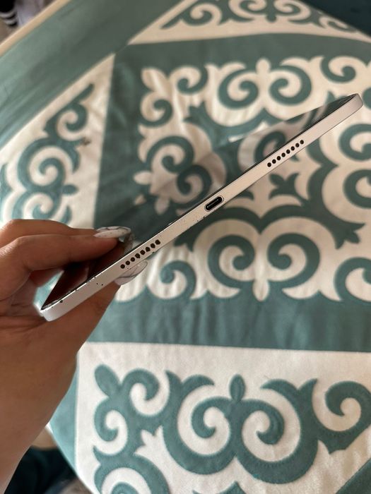 Продам Ipad 11pro M 1 поколение3