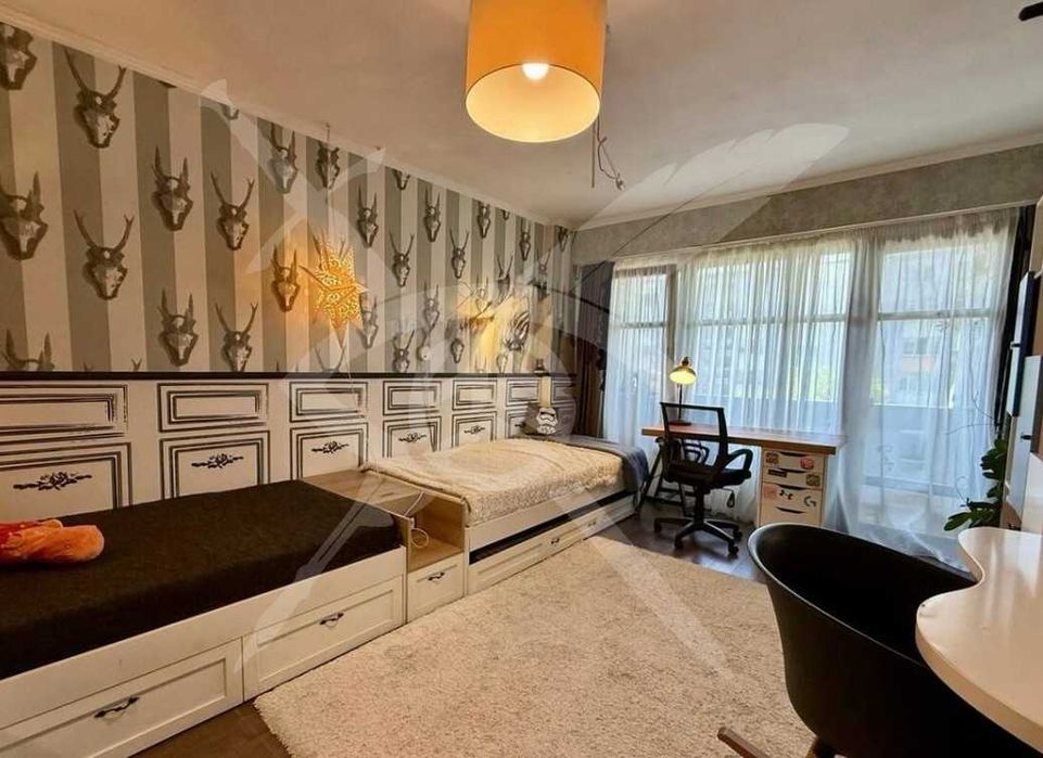 Продава се Тристаен апартамент в Бургас, Славейков - 60 кв.м за 2500 €/кв.м - Снимка #4