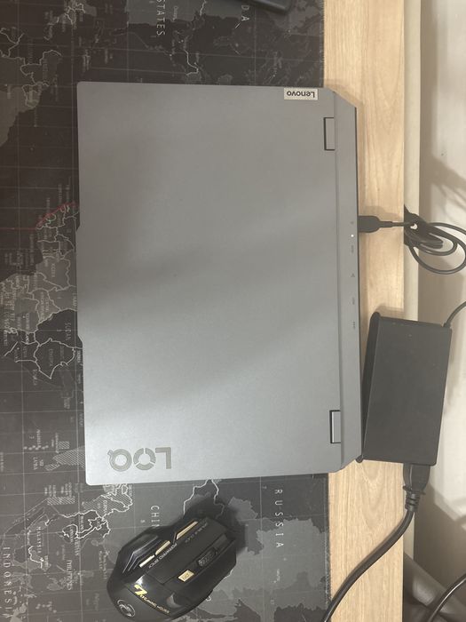 Lenovo loq 15IAX9