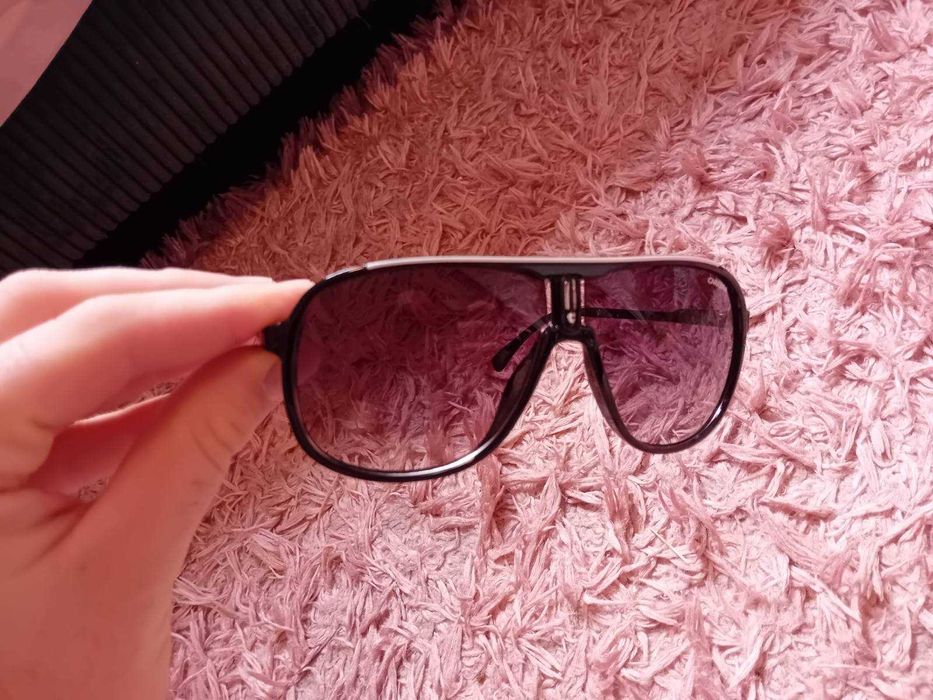 Чисто нови слънчеви очила Carrera