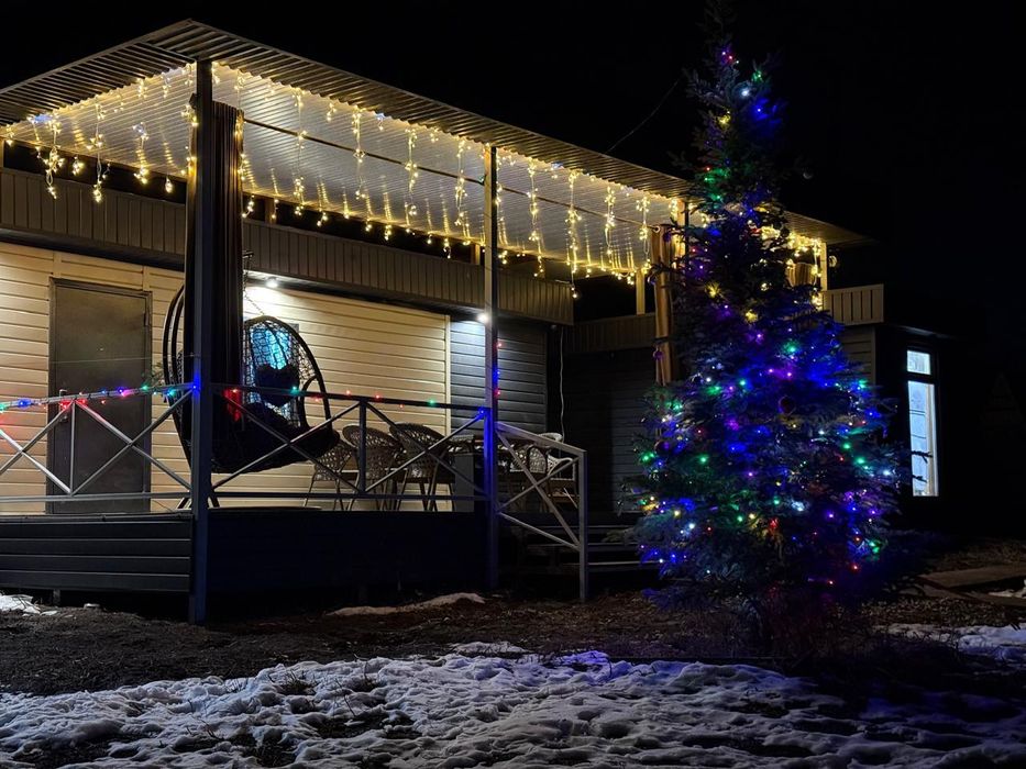 Посуточно для отдыха домик с сауной. Район лесной сказки.