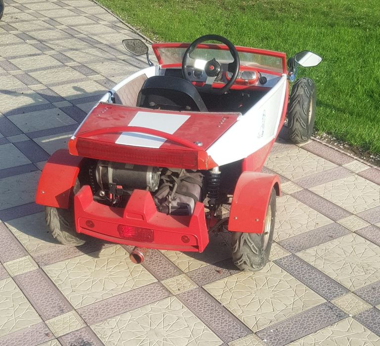 Детская  электрическая  машинка