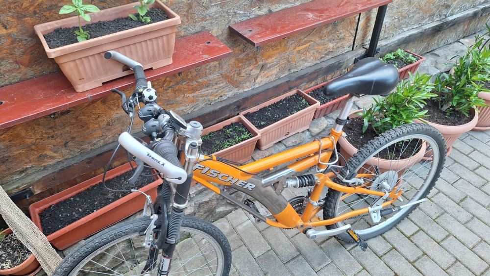 De vînzare bicicleta