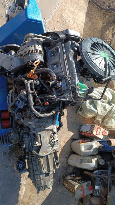 Двигатель на Митсубиси Каризма 1.6 2.0  Ауди 1.8 2.0 2.3 2.6 2.8