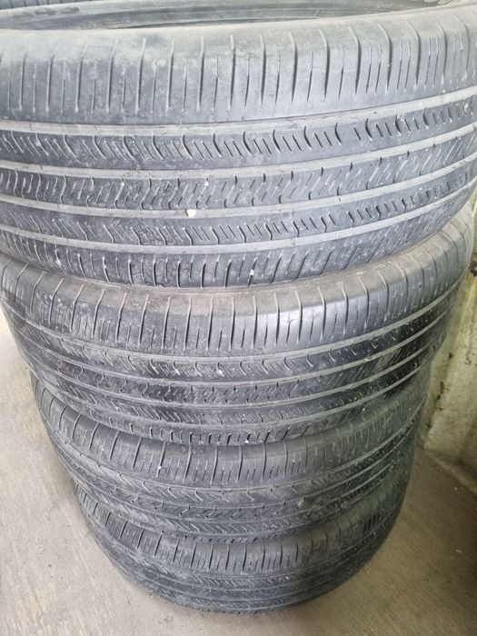 Продам 235 65 R18