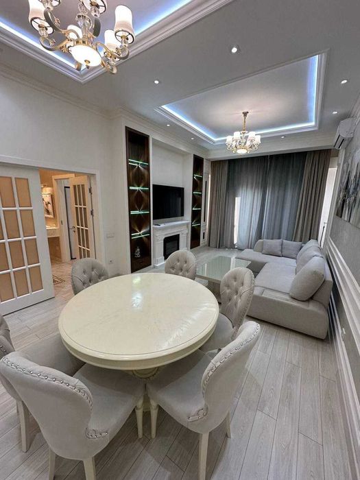 Сдается новая квартира ЖК Гарденс с видом на Бульвард .