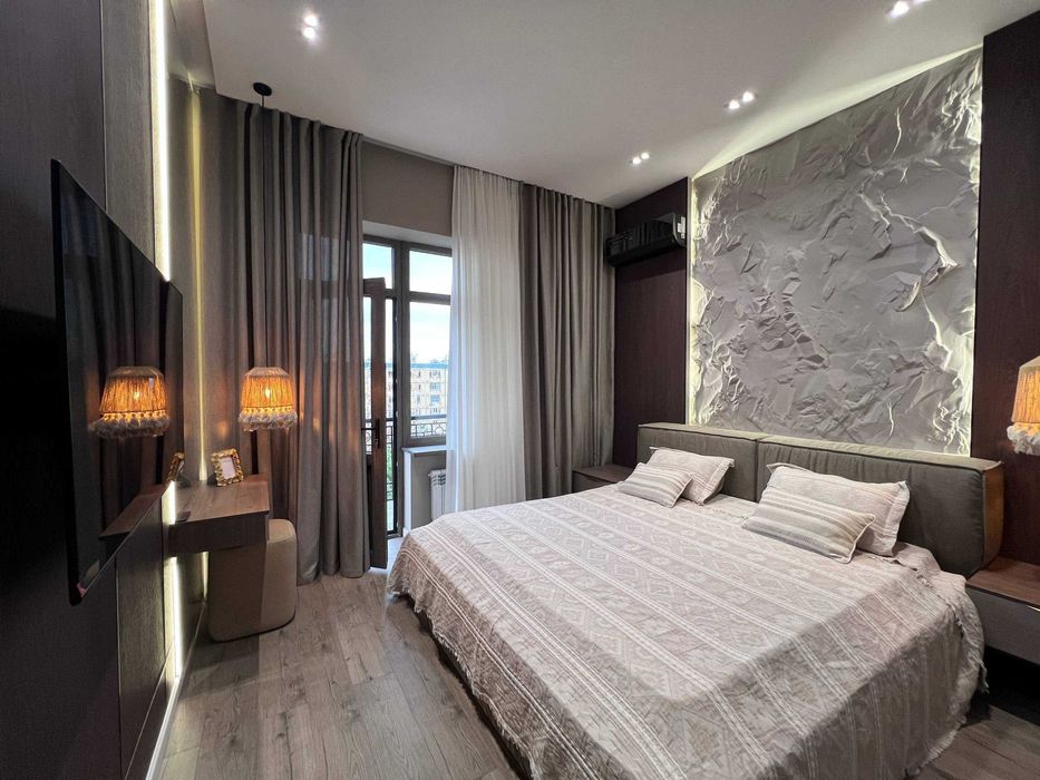 Продаётся  просторная квартира премиум-класса в центре Ташкента. ГАБУС