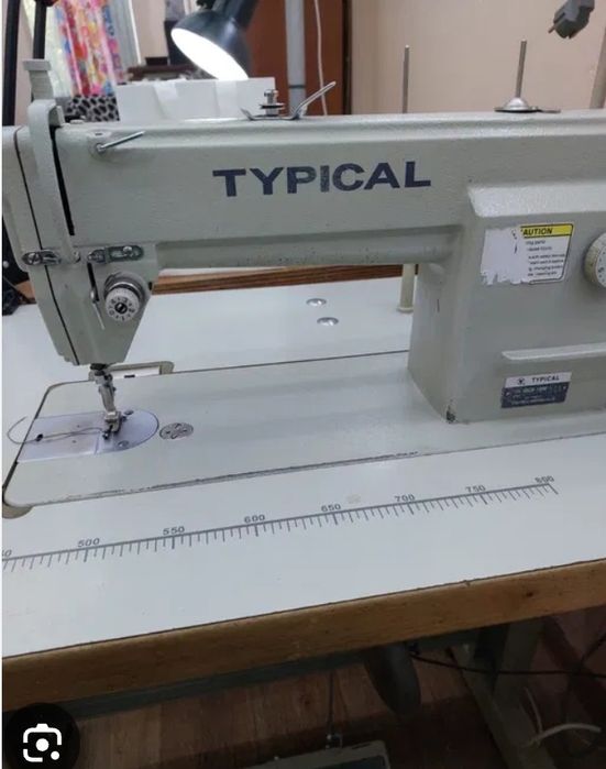 Продам срочно швейные машинки typical в отличном состоянии