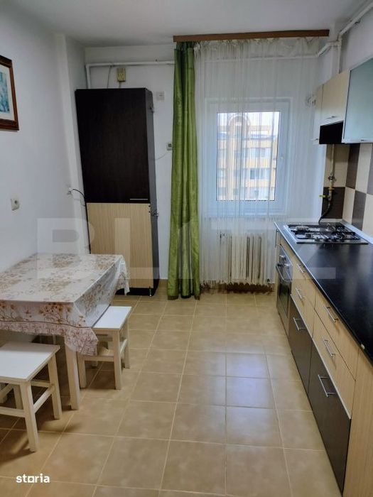 Apartament 3 camere, 73 mp, zona Centrala