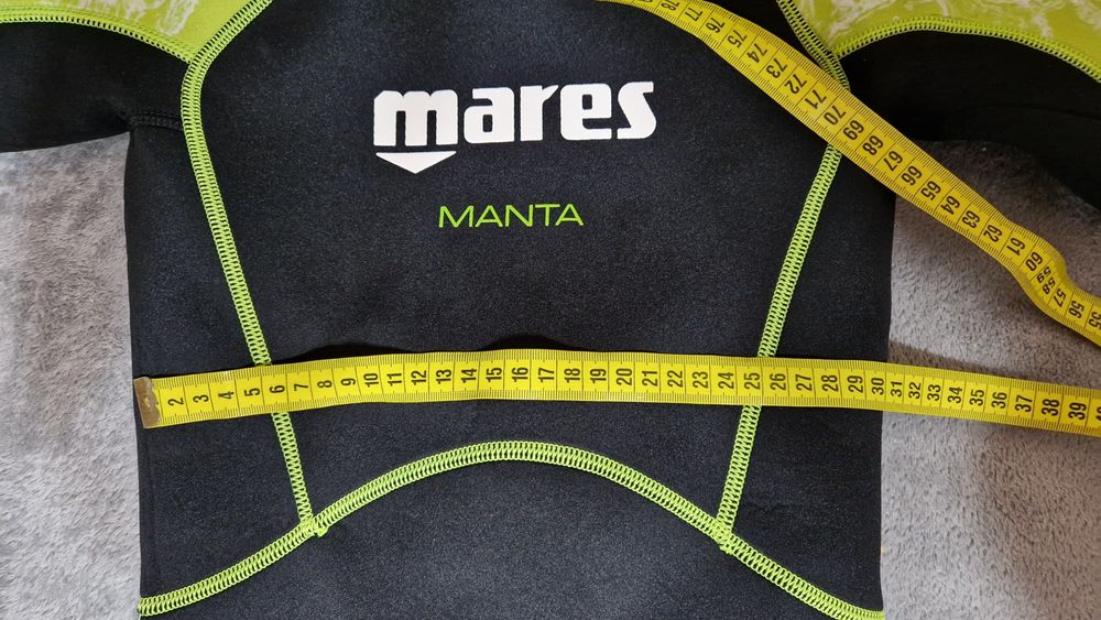Costum neopren copii Mares Manta 2 mm, folosit o singură dată
