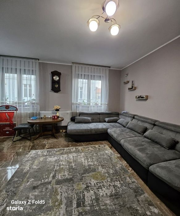 Apartament 4 camere la casă, Oradea (lângă Podul Centenarului)