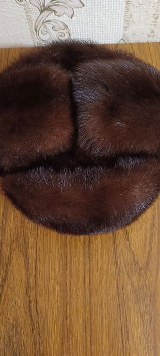 Продам шапку Норковую