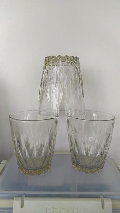 Продаются салатницы и не только.