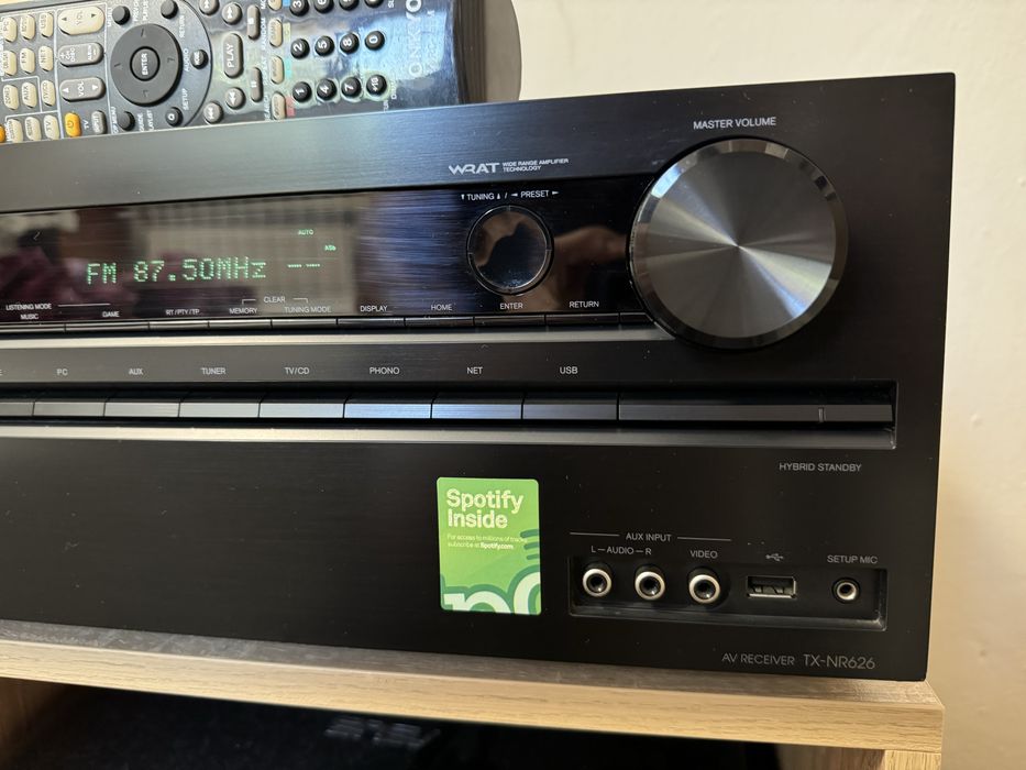 Като нов Onkyo TX-NR626 Bluetooth Wi-Fi