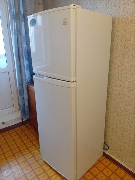 Холодильник холодильник