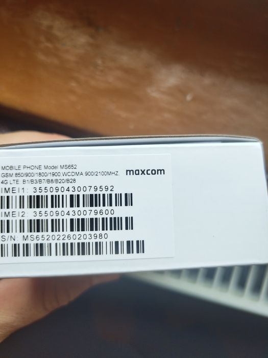 Telefon maxcom MS652
