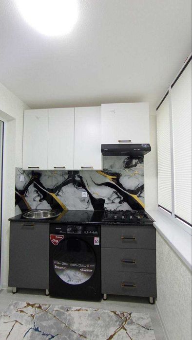 Люкс 2х комнатная квартира переделено 3х ком 2-этаже Вокзал за Саодат