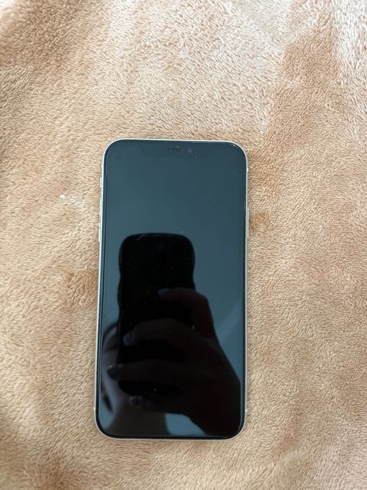 iPhone 11 128 GB, в хорошем состоянии