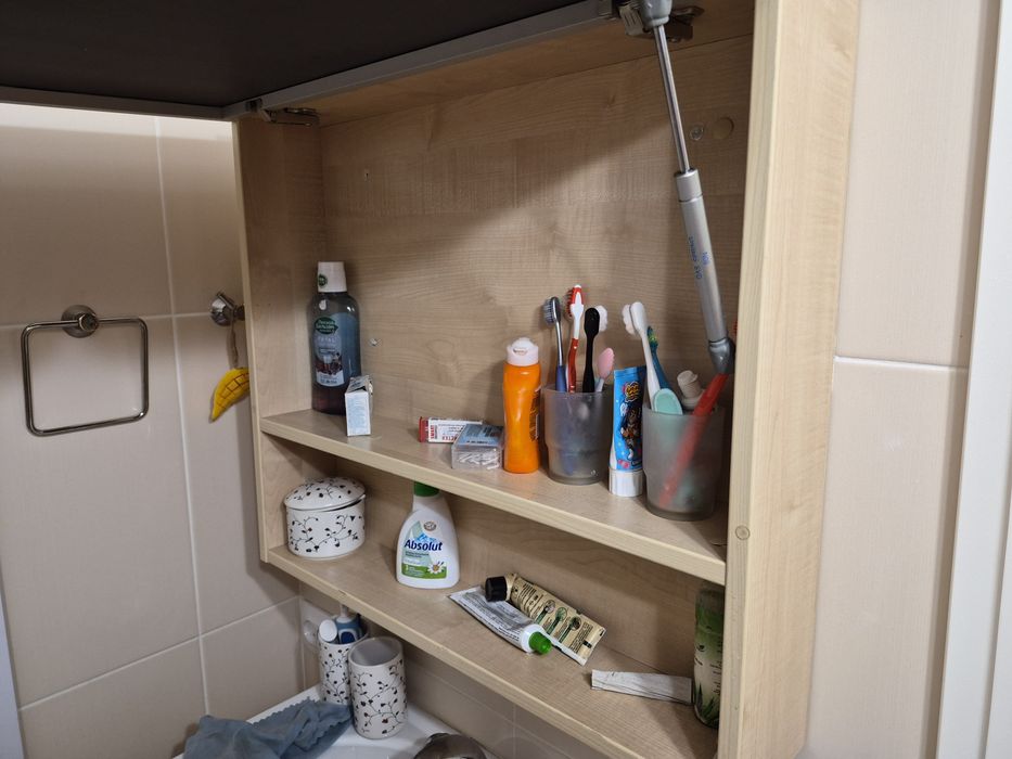 Продам раковину со шкафом