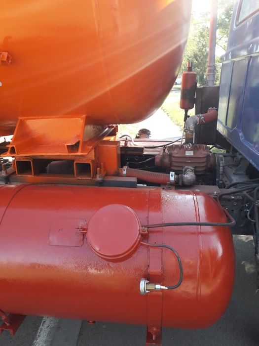 Продам зил 130, асенизатор