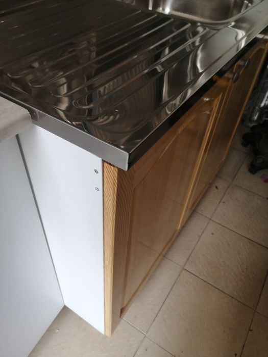 Нов Кухненски шкаф с мивка бордова 100/60