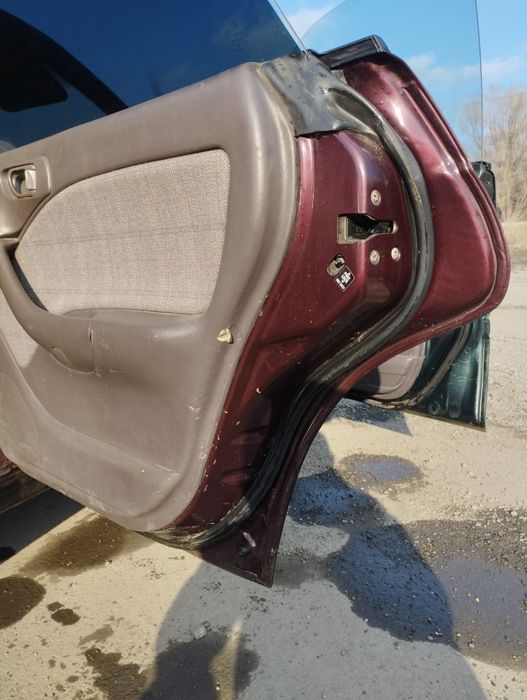 Продам Субару легаси в3