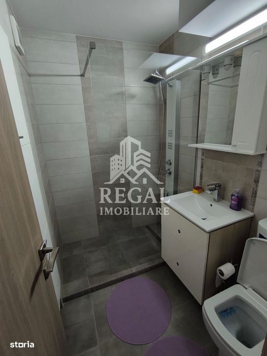 Apartament 2 camere semidecomandat de închiriat – Micro 4, etaj 2/4