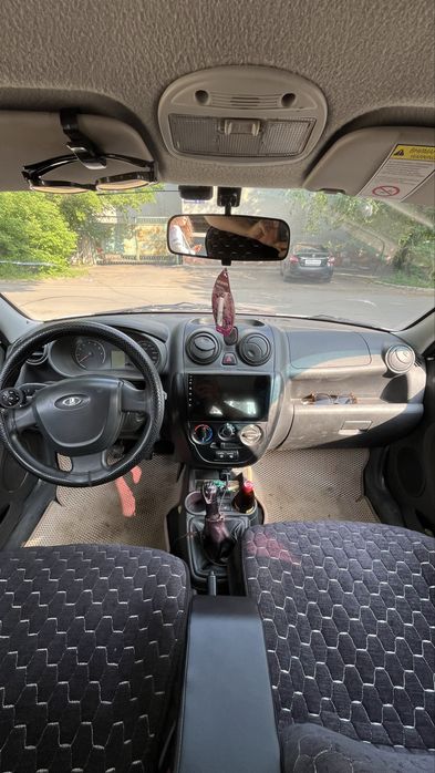 Продам ВАЗ Lada Granta 2190 , 2014 года