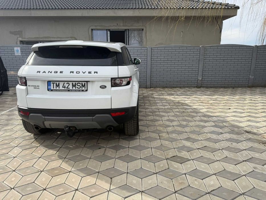 Range Rover Evoque, an 2013 luna 12, motor 2,2 d, distribuție efectuat