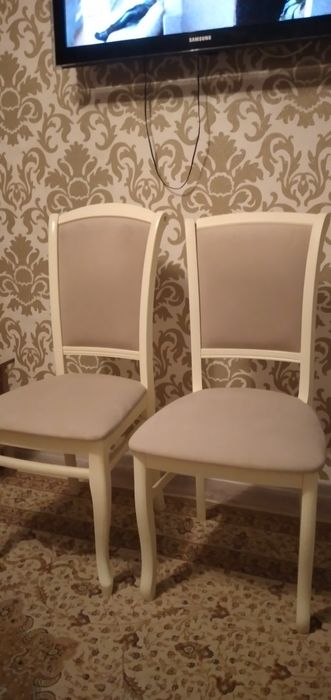 Стулья деревянные