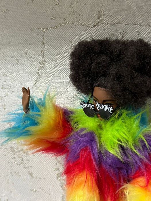 Кукла оригинал экстра барби