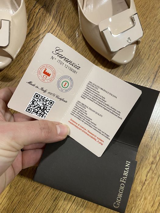 Pantofi piele lac foarte comozi